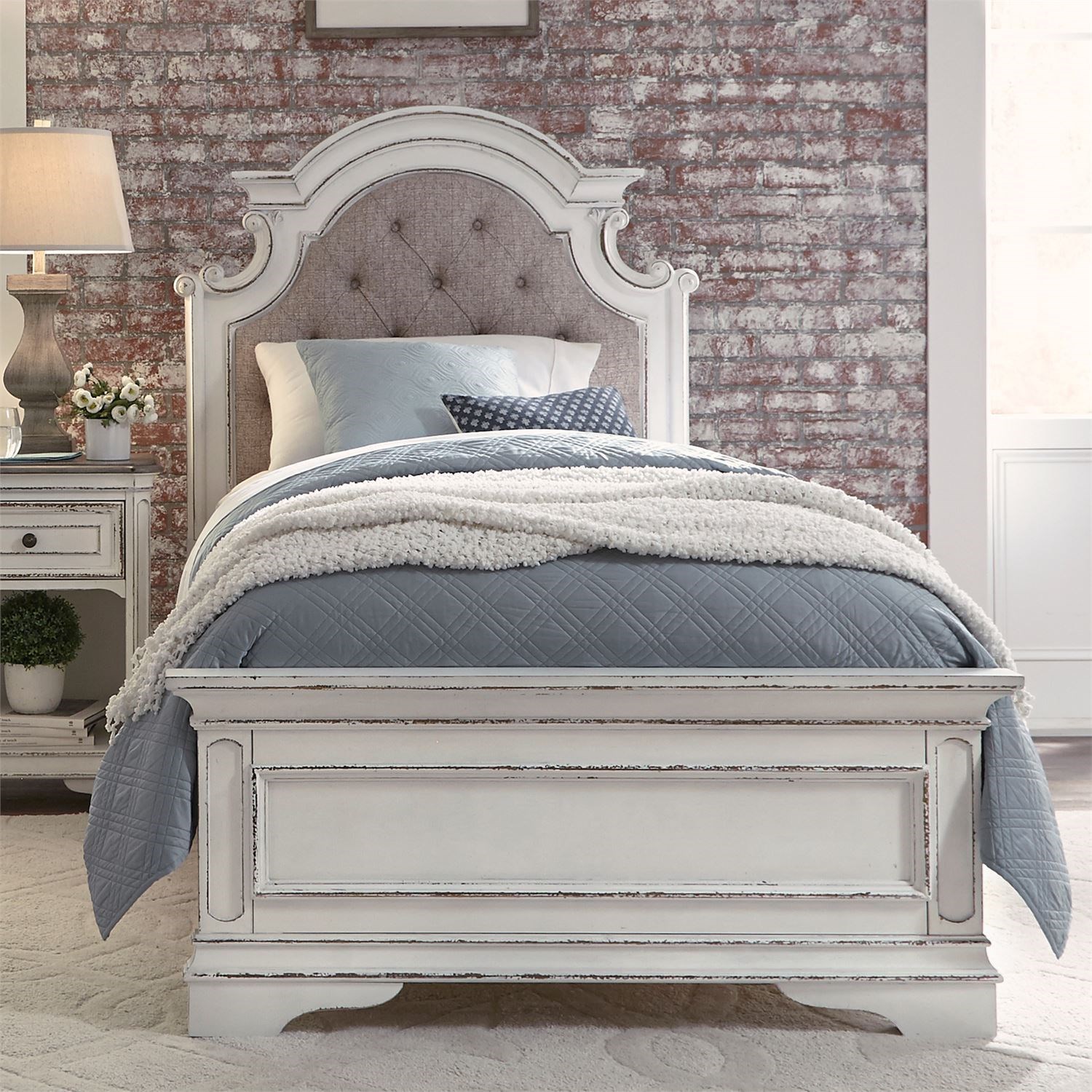 Liberty Furniture Magnolia Manor 244YBRTUB Traditional Twin